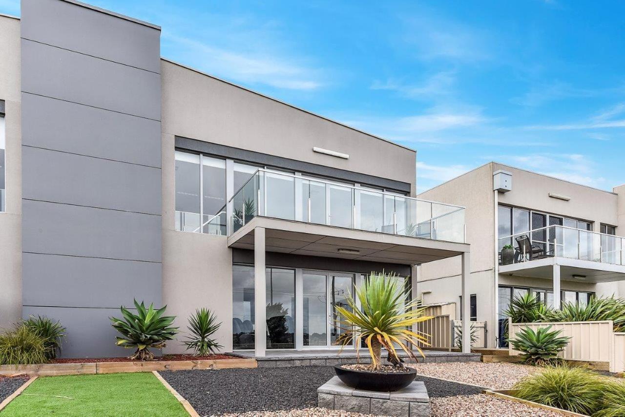 Kennedy Executive Townhouse Apartman Mount Gambier Kültér fotó
