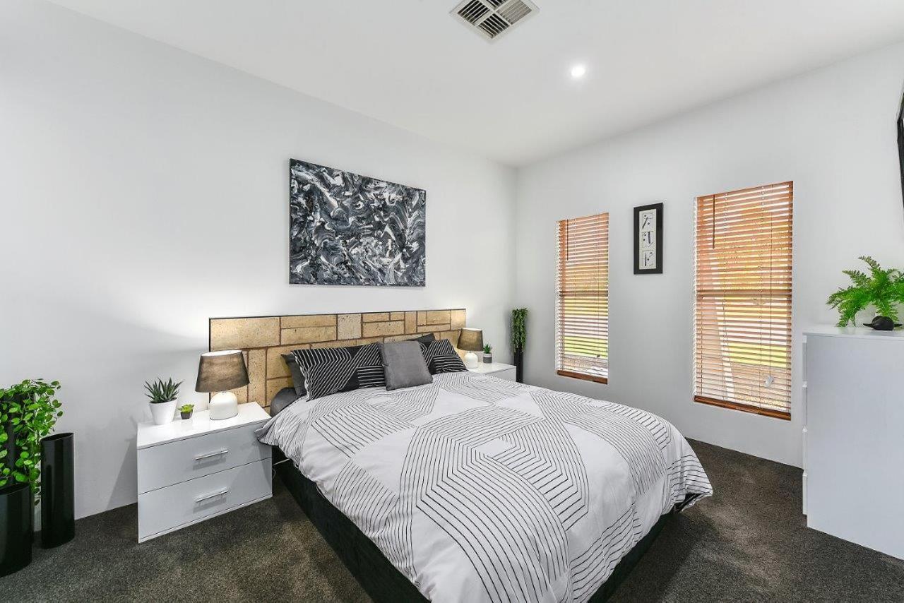 Kennedy Executive Townhouse Apartman Mount Gambier Kültér fotó